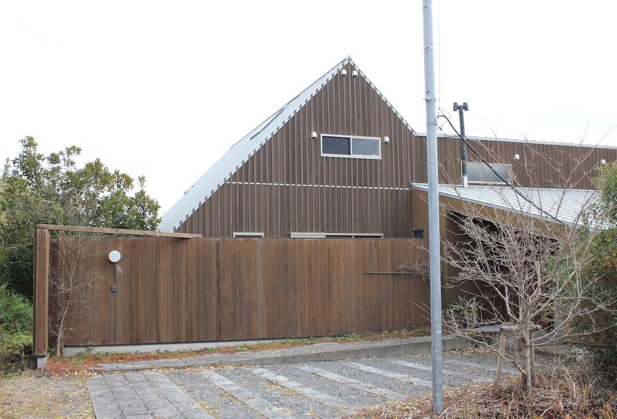 千葉県いすみ市日在の売買物件/建物の正面側から眺める