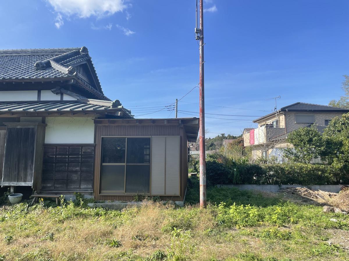 千葉県いすみ市岬町押日の売買物件/建物裏側の様子