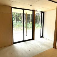 千葉県長生郡長生村本郷の売買物件/玄関土間は4.3帖の広さ。ここにデスクを置いて仕事場にしたら気持ちよさそう