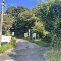 千葉県南房総市峰の売買物件/物件のある別荘地の入口