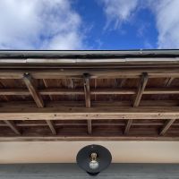 いすみ市行川の売買物件/屋根と照明のコラボがなんともいい感じ