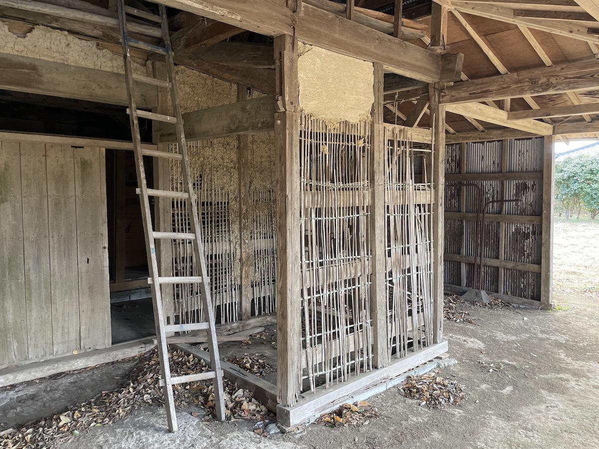 千葉県夷隅郡大多喜町三又の売買物件/納屋の土壁をDIYで復活させましょう！