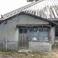 千葉県夷隅郡大多喜町三又の売買物件/元々お風呂があった場所。味わいのある佇まいだがかなりの朽ち具合