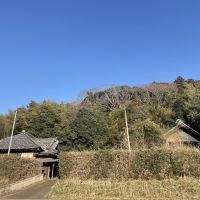 千葉県市原市山倉の売買物件/前面道路から物件全体を眺める