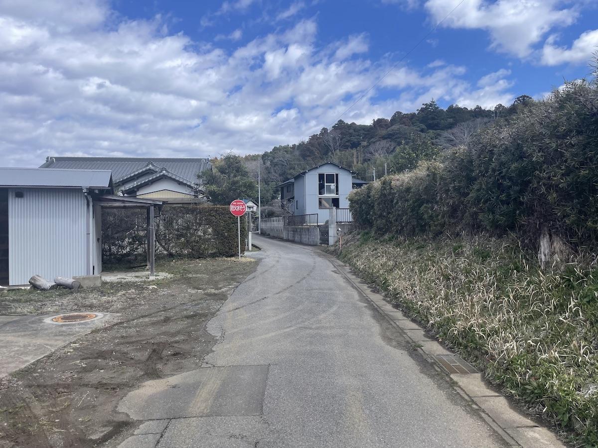 千葉県市原市山倉の売買物件/前面道路の様子（北方向）