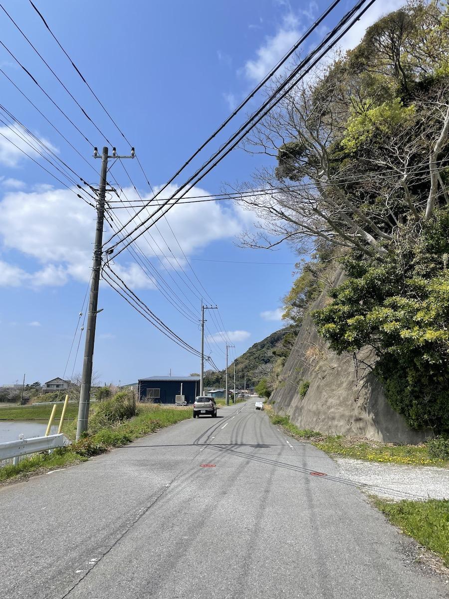 千葉県富津市竹岡の売買物件/物件接道の様子（北西側）