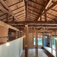 大網白里市四天木乙の売買物件/天井に断熱材は入っていないネイチャー仕様。暑さ寒さは工夫が必要です
