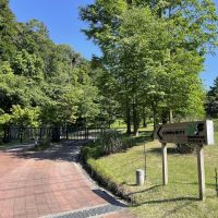 千葉県市原市山口の売買物件/このエリアの居住者専用のゲート。管理人さんも居りセキュリティは万全