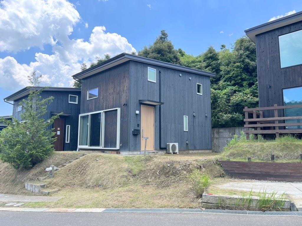 千葉県市原市高滝の売買物件/物件全景。定住、別荘、民泊活用なんでもござれ！