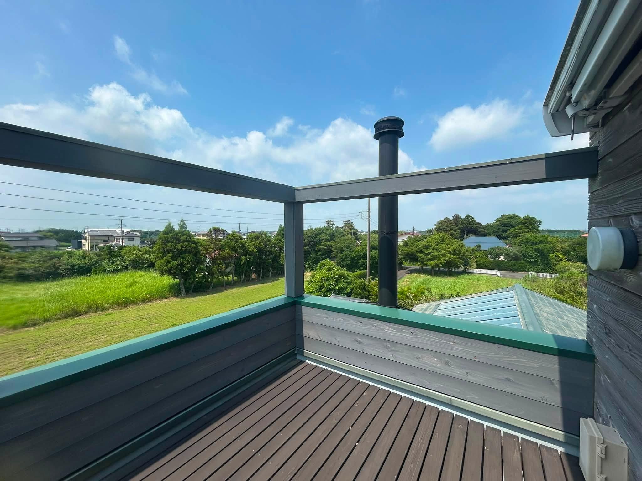 千葉県長生郡白子町八斗の売買物件/3階デッキ：元はジャグジーがおいてあり、お湯の設備もあるので露天風呂もできちゃいます！200Vの電源も使用可能です。