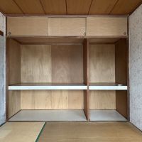 千葉県我孫子市緑の売買物件/南側和室の収納の様子（襖を取って撮影しています）