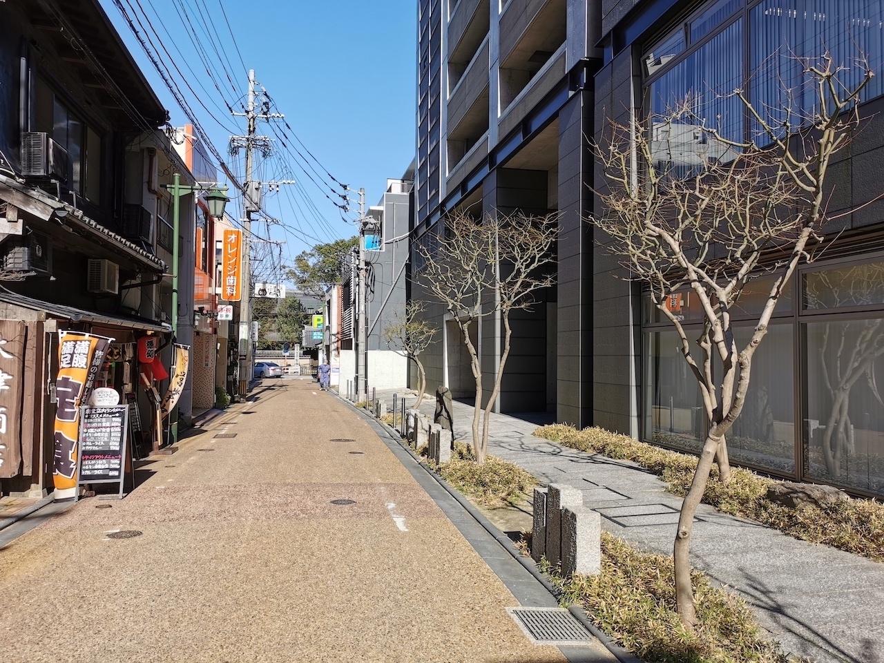 福岡市博多区御供所町の賃貸物件/風情ある町並み。
