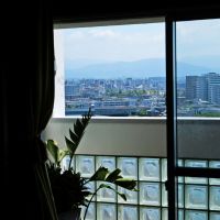 福岡市東区名島の売買物件/ガラスブロックなのもいいですね。