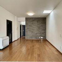 福岡市中央区大濠の賃貸物件/LDK。アクセントクロスで引き締まってます。