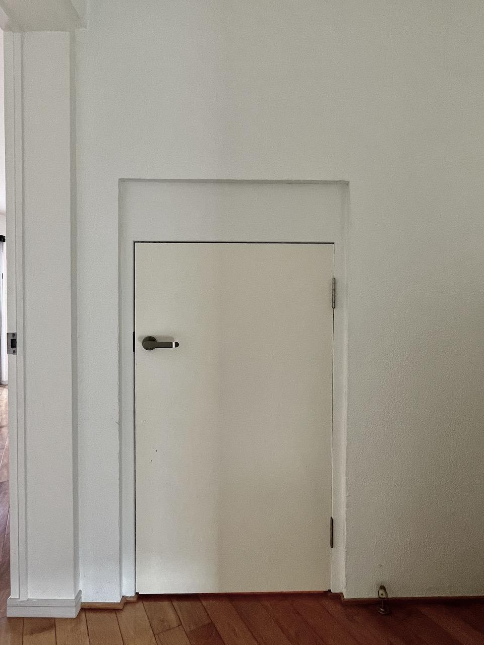 福岡市早良区城西の賃貸物件/5階の階段を登った先にある扉を開けると・・・。