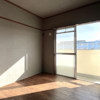 福岡市城南区金山団地の賃貸物件/南向きですので、陽の光が入ります。