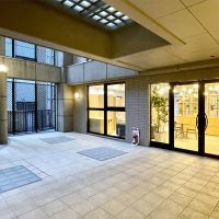 福岡市中央区大名の賃貸物件/入り口前。外から見ても輝いてます。