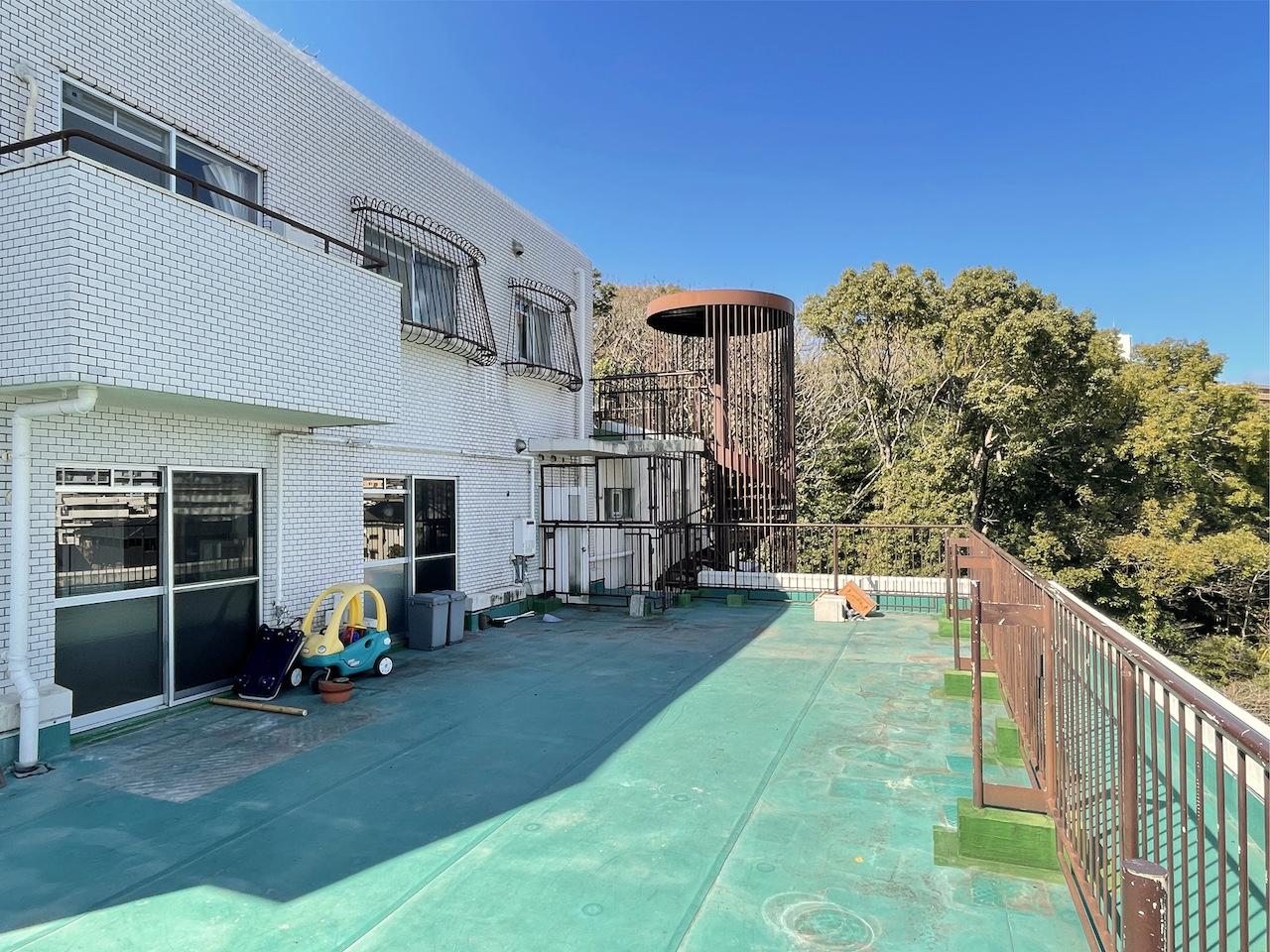福岡市城南区長尾の売買物件/お部屋でだけでなく見てくださいこの広々バルコニー。
