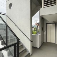 福岡市西区姪浜駅南の賃貸物件/共用廊下ももちろんお洒落。