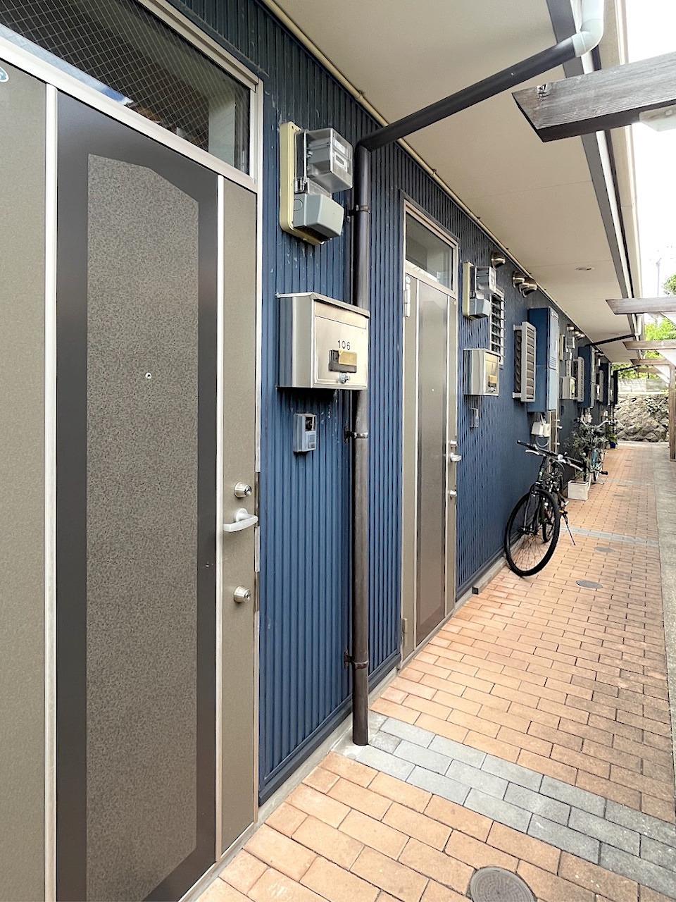 福岡市中央区小笹の賃貸物件/家の前に自転車を置けます。