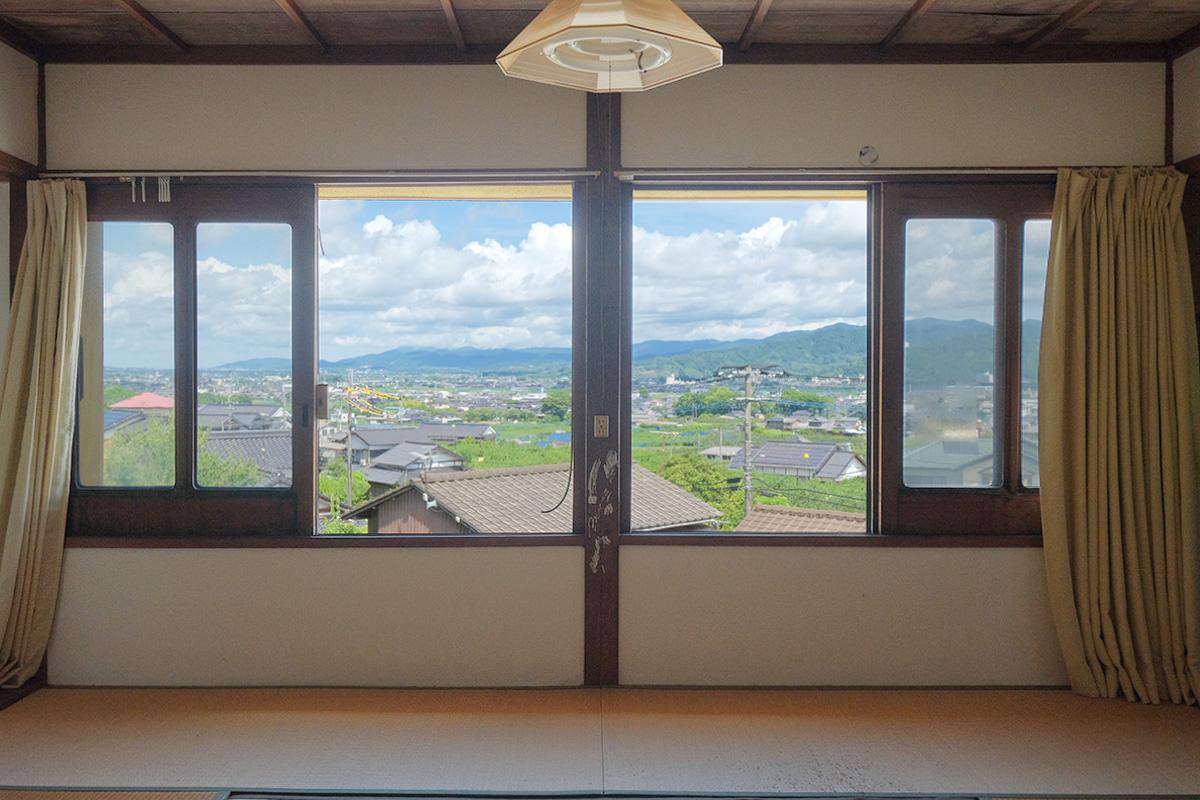 うきは市浮羽町流川の売買物件/2階和室からの眺め。旅館とかになっていいレベルです。