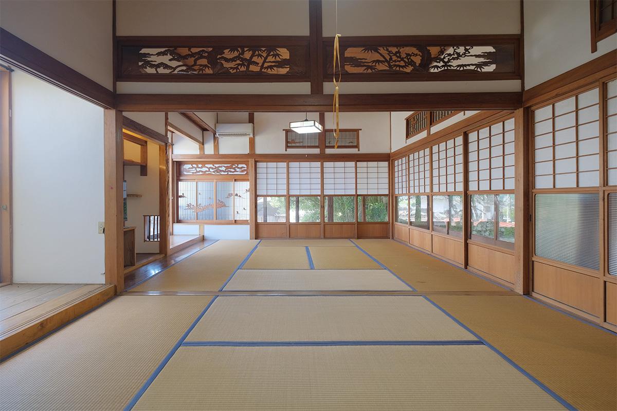 うきは市浮羽町流川の売買物件/和室全景。広々です。