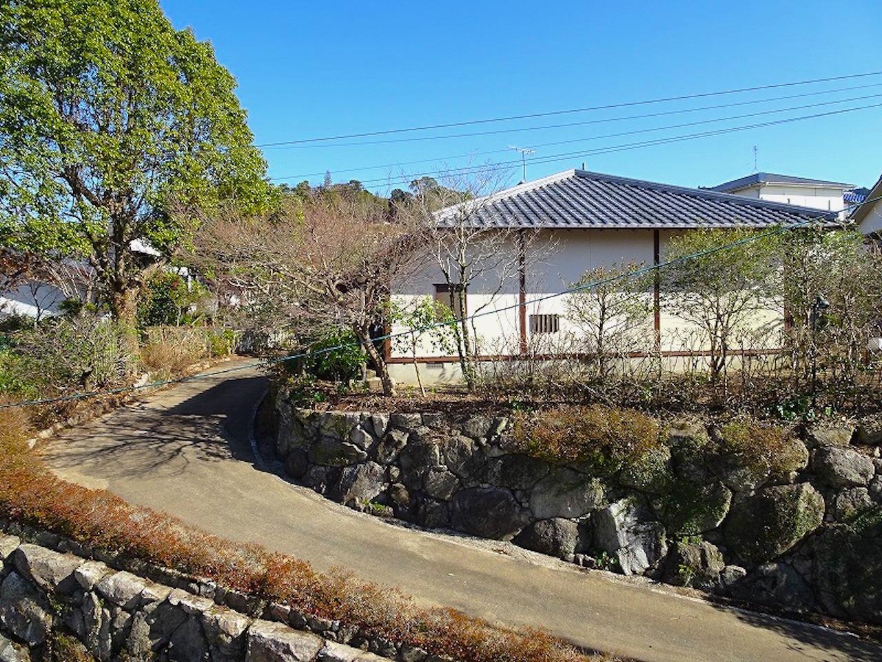 久留米市御井町の売買物件/高良大社の麓に佇む平屋。