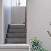 春日市春日原北町の売買物件/共用部の一コマ。素朴ながら良い雰囲気。
