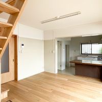 福岡市南区南大橋の賃貸物件/リビング奥はキッチンになります。