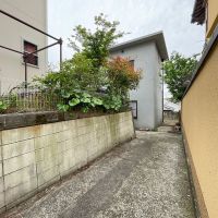 福岡市南区南大橋の賃貸物件/旗竿地になります。奥が物件。