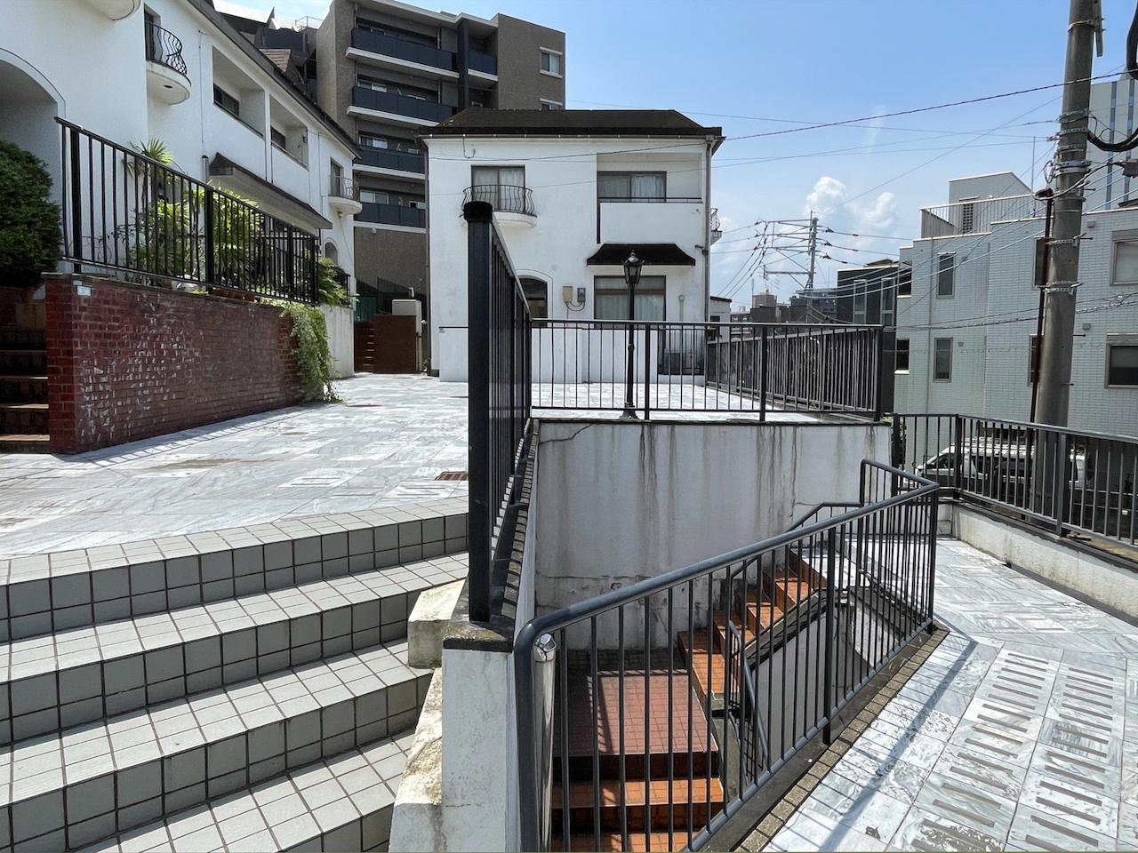 福岡市中央区谷の賃貸物件/なんだか海外にいるみたい。
