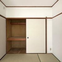 福岡市中央区谷の賃貸物件/LDK横の和室。来客様や昼寝にいかが？