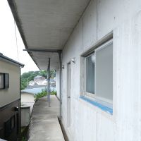 長崎県長崎市西山本町の売買物件/擁壁から基礎にかけてのあたりに堀倉庫が。中身は内覧時のお楽しみ。