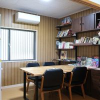長崎県長崎市西山本町の売買物件/1階の洋室。