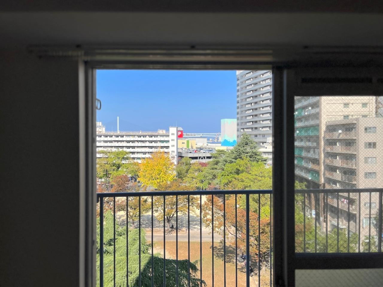 福岡市中央区舞鶴の賃貸物件/室内からでもこの眺望