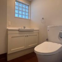福岡市早良区百道浜の売買物件/トイレは各階にあります。