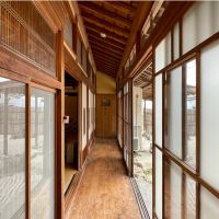 糸島市飯原の売買物件/建具は昔のままだそう。