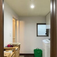 糸島市飯原の売買物件/脱衣所。古民家なのに水回り綺麗なのは嬉しい。