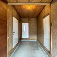福岡市城南区神松寺の賃貸物件/正面奥の扉が今回の区画です。