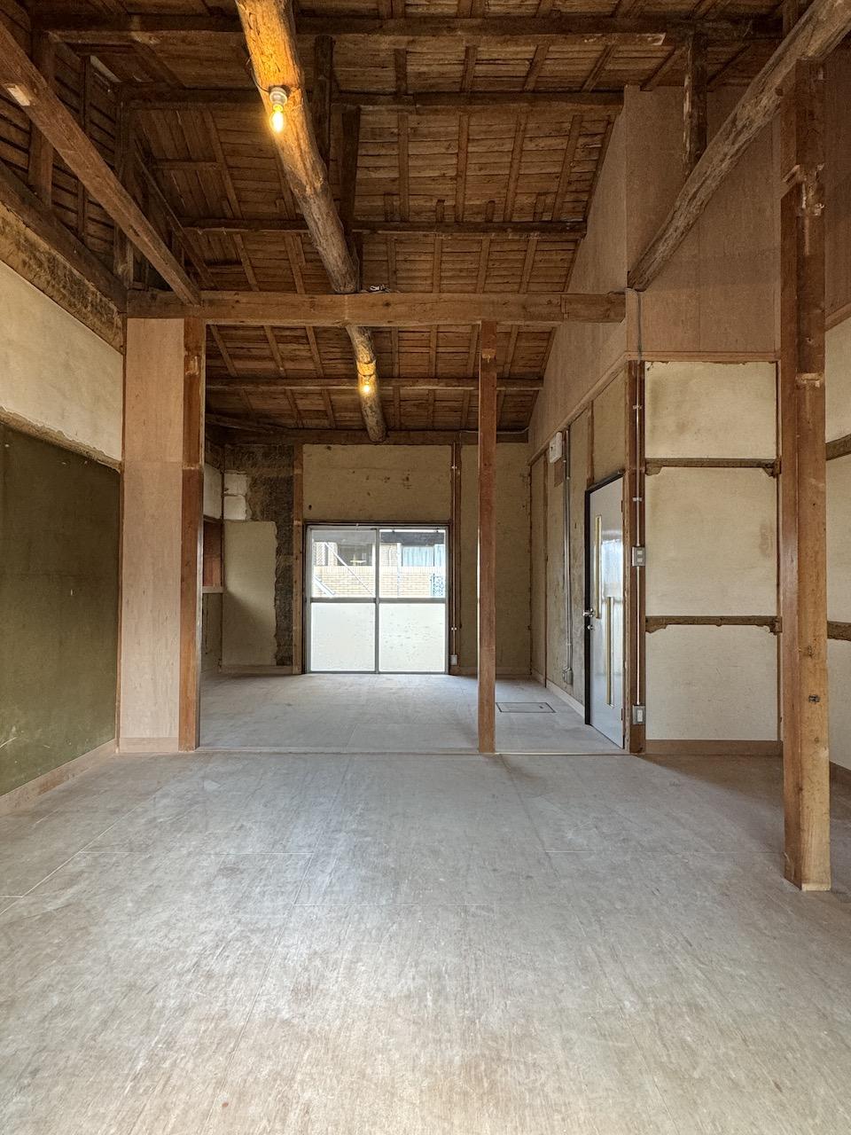 福岡市城南区神松寺の賃貸物件/天高のおかげで実際の平米数より広く感じます。