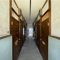 福岡市中央区渡辺通の賃貸物件/共用廊下。ここで色んな出会いや相乗効果が生まれることでしょう。