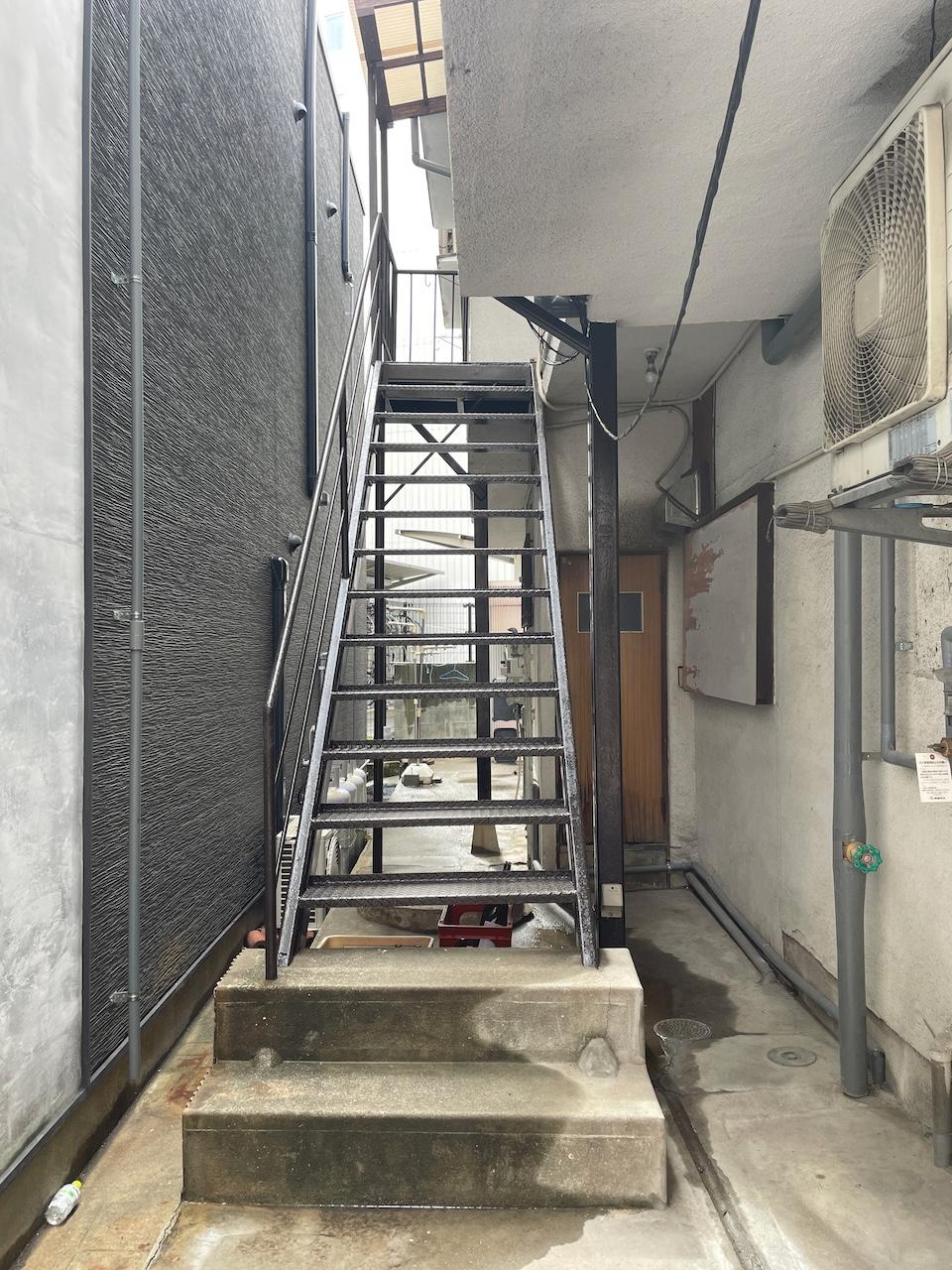 福岡市中央区渡辺通の賃貸物件/入り口。2階になります。