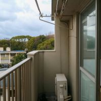 福岡市中央区六本松3丁目の賃貸物件/ルーフバルコニーだけじゃなく、コンパクトなベランダもあります。洗濯物はこっちにどうぞ。