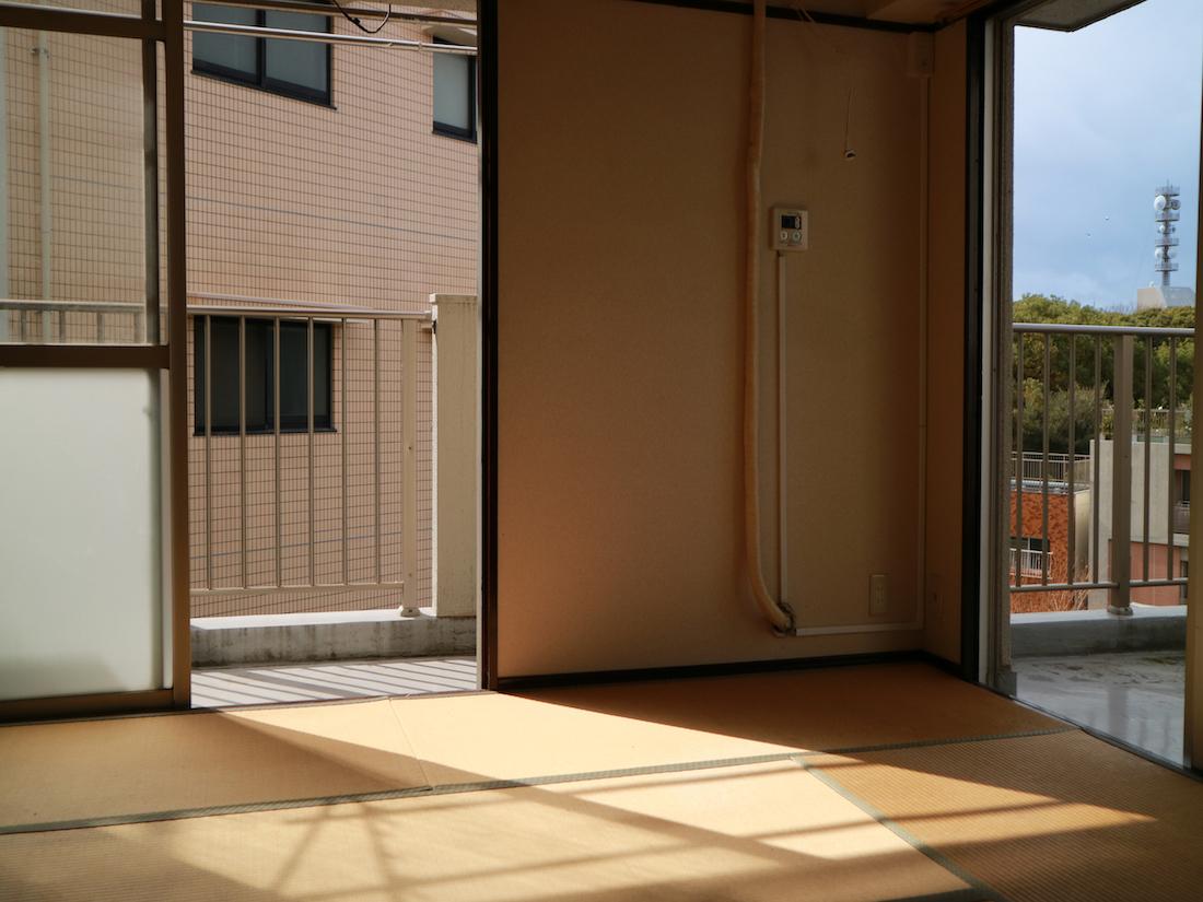 福岡市中央区六本松3丁目の賃貸物件/曇り空がだんだん晴れてきた。日当たりも良さそうだ。