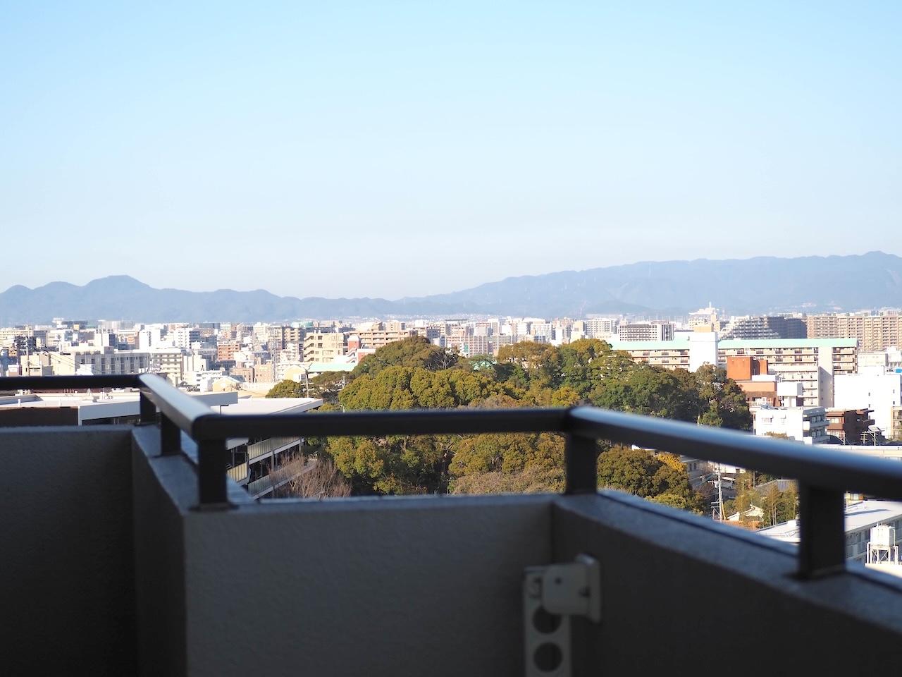 福岡市南区多賀の売買物件/この爽快な景色。若杉山までご覧の通り。