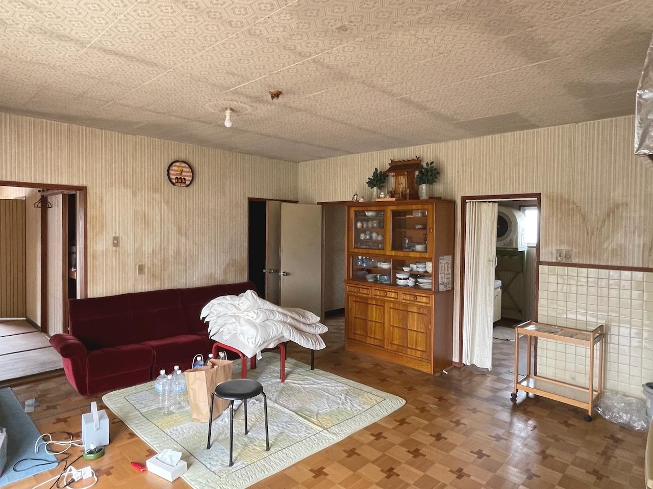福岡県大牟田市住吉町の賃貸物件/3階の共用ルーム。自由に使用することができます。