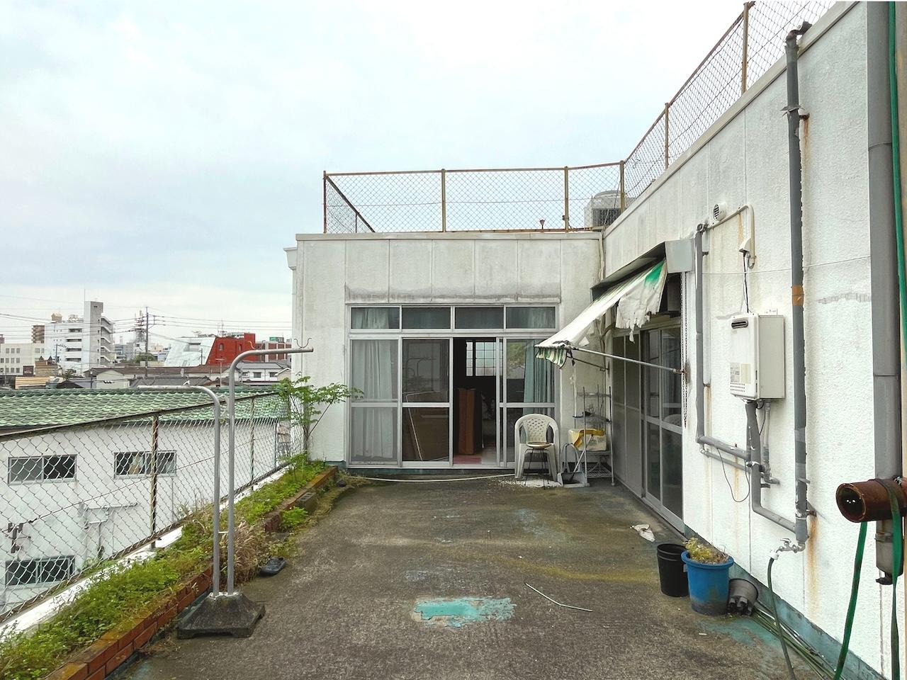 福岡県大牟田市住吉町の賃貸物件/3階テラス。自由に使えます。
