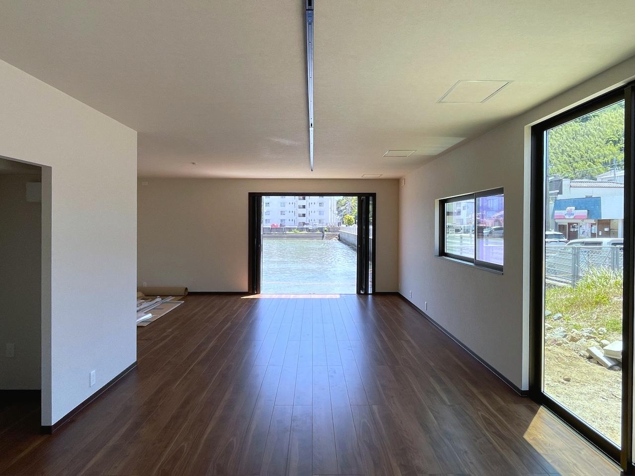 福岡市西区横浜の賃貸物件/1階区画。こちらは店舗としての利用を想定してます。（住居でもOK。）