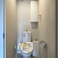 福岡市西区横浜の賃貸物件/3階トイレ。2階にもあります。