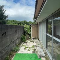久留米市草野町草野の賃貸物件/プチお庭もあるので、植物を置いてくださいませ。
